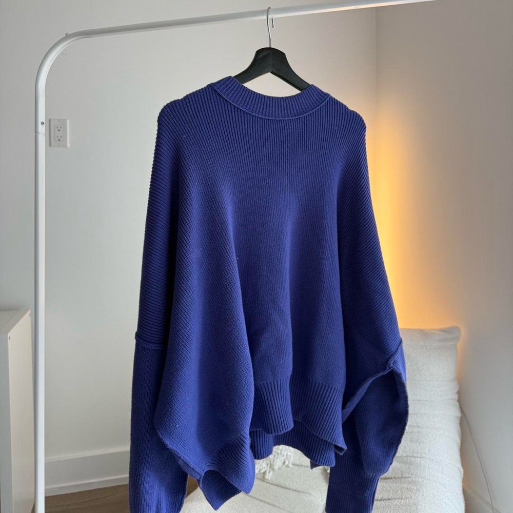 Purple oversized knit Women's Sweater FREE PEOPLE